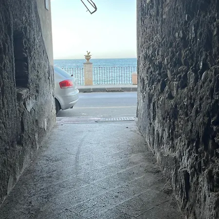 A Casa Di Anna * Giardini-Naxos